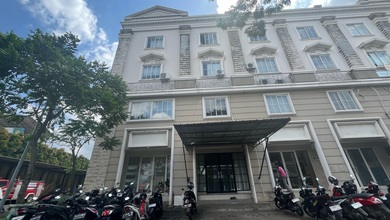 Bagus Ruko 4 Lantai Posisi Hook Di Green Lake City