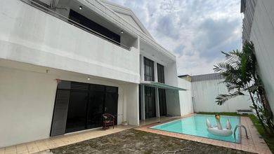 Jual Rumah Cantik Luas 702 m2 di Bangka, Jakarta Selatan
