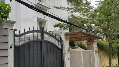 Rumah Cantik Asri di Cilandak Timur Jakarta Selatan