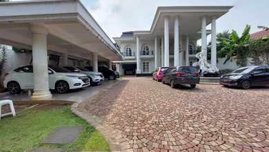 Rumah Mewah Dijual Cepatdi Cilandak