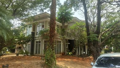 Jual Rumah Eksklusif LT 386 m2 Area Gading Serpong Pondok Hijau Golf, Tangerang