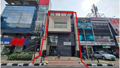 Ruko Bagus di Jl Panglima Polim Raya Kebayoran Baru Dijual Cepat