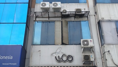 Ruko Bagus Di Office Park Lipo Karwaci Dijual Cepat