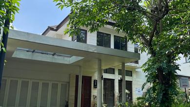 Jual Rumah Eksklusif Luas 304 m2 Area Cilandak, Jakarta Selatan