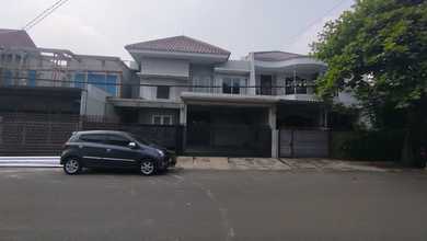 Rumah Mewah Dijual Cepat di Bintaro Sektor3