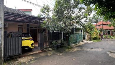 Dijual Rumah Second Di Beji Dalam Komplek Dekat Akses Toll Kukusan Dan Kampus Universtas Indonesia
