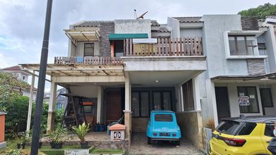 Rumah Eksklusif LT 154 m2, di Legenda Wisata, Bogor