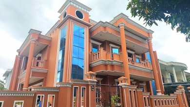 Rumah Modern Luas 354 Jual area Modernland, Tangerang