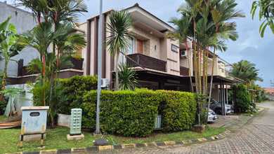 Dijual Cepat Rumah Cantik Murah Hook di Bintaro