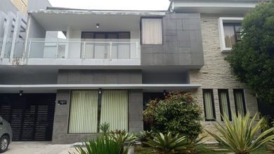 Rumah Modern area Sentul City, Bogor, LT 325 m2
