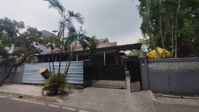 Rumah Tua Hook Hitung Tanah JL Situbondo Menteng Jakpus