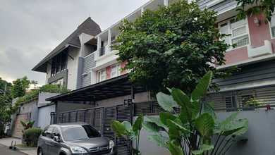 Jual Cepat Rumah Elit area Pondok Indah, Jakarta Selatan, LT 260 m2