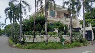 Rumah Tua Hitung Tanah Hook Puri Indah Jl Kembang Elok