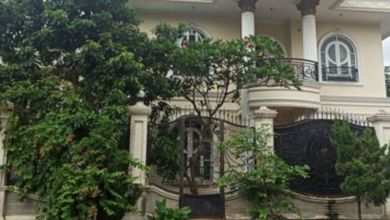 Rumah Mewah Hook Luas 1.280m² Di Cinere