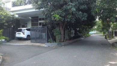Jual Cepat Rumah Mewah area Cakung, Jakarta Timur, Luas 210 m2