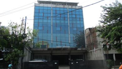 Kantor pinggir jalan di Jl. Ciputat Raya Kebayoran Lama Jakarta Selatan