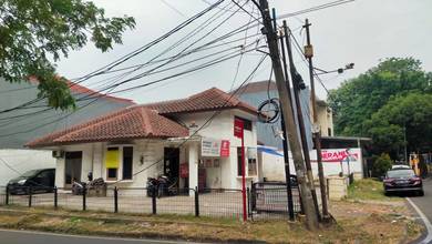 Rumah Pinggir Jalan Bonus Tanah Luas Hook di Citra 2, Pegadungan, Kalideres, Jakarta Barat