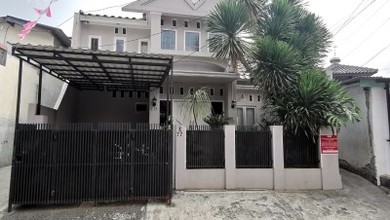 Rumah Modern di Jl. Lebak Indah, Lebak Bulus, Cilandak , Jakarta Selatan