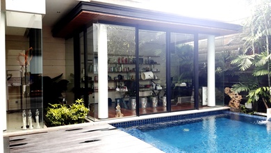 Rumah Mewah Modern di Jl. Cimahi, Jakarta Pusat