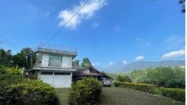 Villa Luas Lahan 8.530m2 Di Puncak
