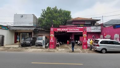 Rumah 2 Lt, 300m2 Pinggir Jalan Sawangan Raya Cocok Utk Investasi