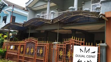 Jual Rumah Megah LT 130 m2 di Cimanggis, Depok
