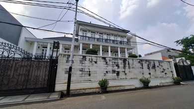 Rumah Dijual Di Jalan Abuserin Cilandak Jakarta Selatan
