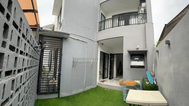Rumah Full Furnish di Adam Malik Pondok Aren Tangerang Selatan