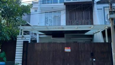 Rumah Dijual di Imperial Gading Pelindo 2 Cilincing Jakut