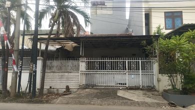 Rumah 2 Lantai di Taman Semanan Indah Jakarta Barat