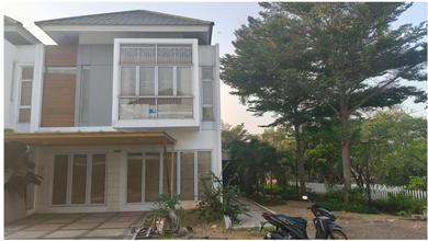 Metland Puri The Riviera, Rumah Bagus 2 Lantai