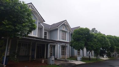RUMAH 2 LANTAI DI SUVARNA SUTRA CLUSTER PADI TANGGERANG 