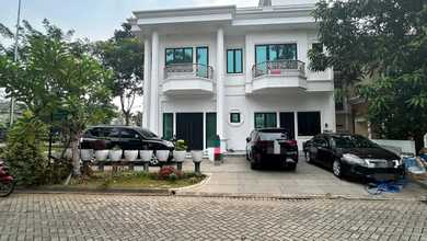 Rumah 2 Lantai Di Monaco Village Gading Serpong