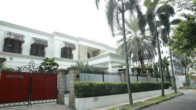 Rumah 2 Lantai Full Furnish Di Menteng Jakarta Pusat