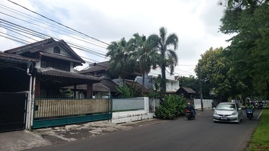 Rumah Asri Bintaro Utara Jakarta Selatan