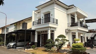 Hanya 1 Unit !! Hook 2 Lantai Modernland