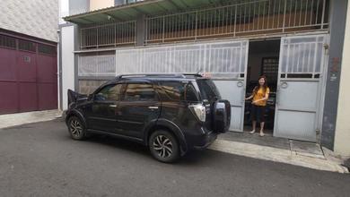 Rumah Dijual di Jl Tanah Sereal V Tambora Jakarta Barat