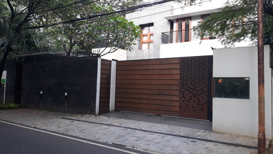 Rumah Dijual di Jl Dukuh Patra Menteng Dalam Jakarta Selatan