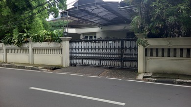 Rumah Dijual di Jl Brawijaya 3 Kebayoran Baru Jakarta Selatan