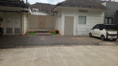 Rumah Dijual di Jl Bangka 8A Kemang Jakarta Selatan