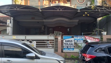 Rumah Premium area Permata Buana, Jakarta Barat, Luas 240 m2