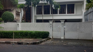 Rumah Modern di Gondangdia, Jakarta Pusat, Luas 900 m2