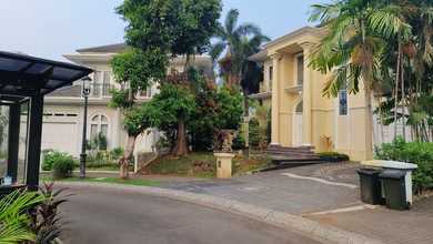 Rumah Dijual di BSD Cluster Fountainebleau Golf Residence Serpong