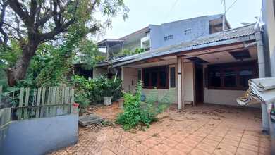 Rumah Elit LT 194 m2, di Jelambar, Jakarta Barat