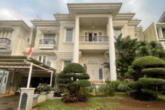 Rumah Elit Luas 504 m2, area Kelapa Dua, Tangerang