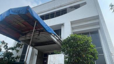 Gedung Dijual Turun Harga di Jl Jatinegara Barat Jakarta Timur