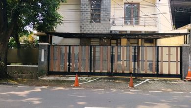 Rumah Dijual di Jl Panglima Polim V Melawai Jakarta Selatan