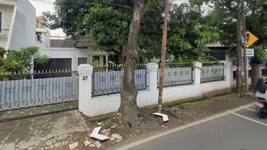 Rumah Dijual di Jl H Baping Ciracas Jakarta Timur