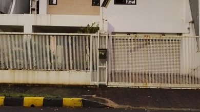 Rumah Dijual Murah Harga Bawah NJOP di Intercon Jakarta Barat