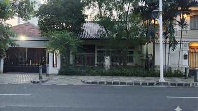 Rumah Dijual di Jl Yusuf Adiwinata Menteng Jakarta Pusat